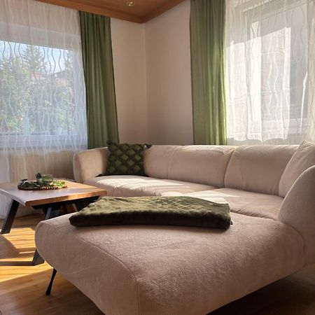 Wohnung See- Und Bergnaehe Гмунден Екстериор снимка