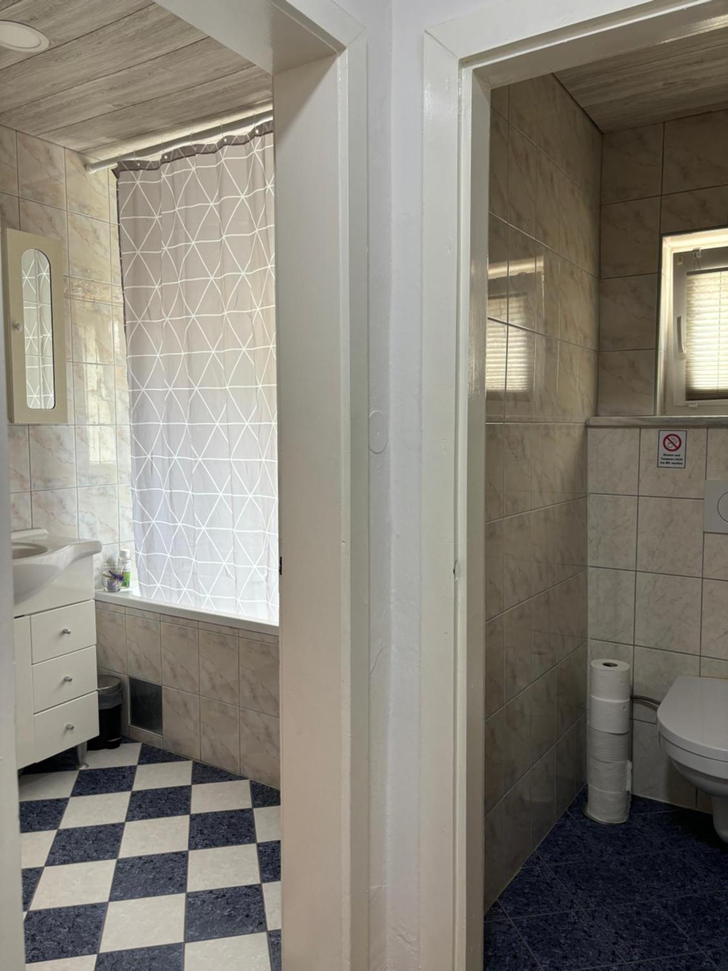 Wohnung See- Und Bergnaehe Гмунден Екстериор снимка